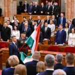 Péter Magyar, asume ante el Parlamento como Primer Ministro de Hungría