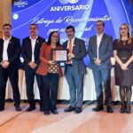 Reconoce Dámaso Anaya a trabajadores universitarios en el 53 Aniversario del SUTUAT