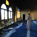 En el centro de Cisjordania, colonos israelíes incendian una mezquita
