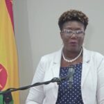 Trabajan para resolver los retrasos en el pago de salarios a docentes en Granada