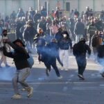 Logran acuerdo con mineros en Bolivia, tras violento enfrentamiento con la policía