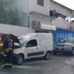 En Nuevo León, arde una camioneta en Escobedo, conductor pidió auxilio
