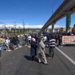 En el Estado de México, vecinos de Ocoyoacac, protestan exigiendo abasto de agua