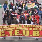 El Magisterio retoma protestas en la capital de Bolivia, a la espera del diálogo con el Gobierno
