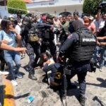 Linchan a mujer por asesinato de una menor en Guerrero, dan golpiza a dos hombres
