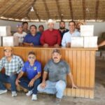 Entregan paquetes tecnológicos nutricionales a grupo de productores apícolas