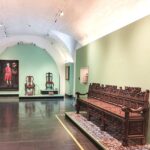 Lo que las sillas revelan de la sociedad novohispana, exposición del Museo del Virreinato